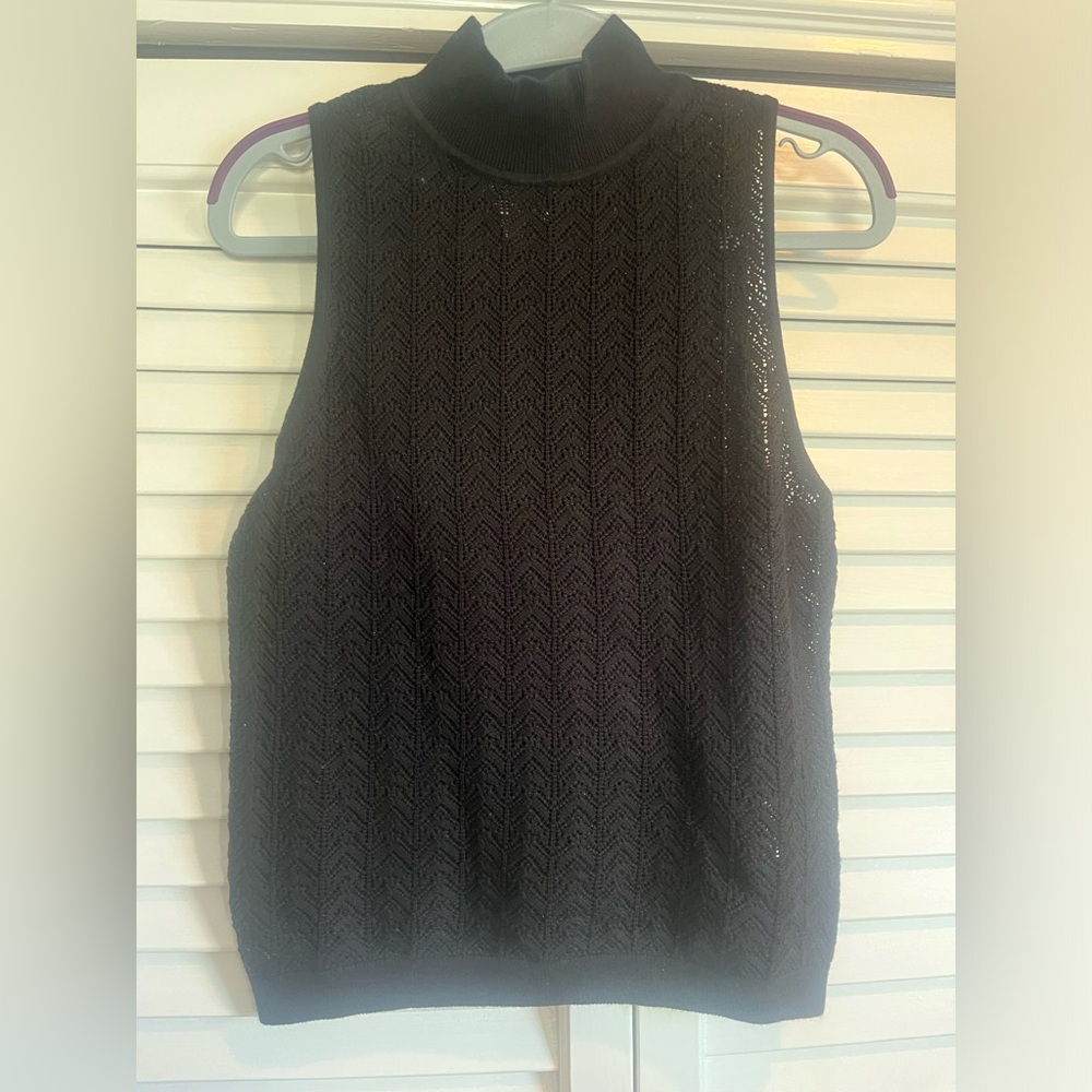 Gap sleeveless knit sweater. Unlined. Small petite black.